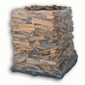 Legna da ardere di Olivo su bancale per caminetti